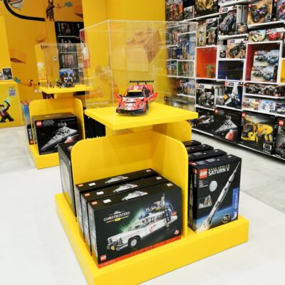 Lego Pop-Up Store Al Zahia City Centre Lego Pop-Up Store Al Zahia City Centre